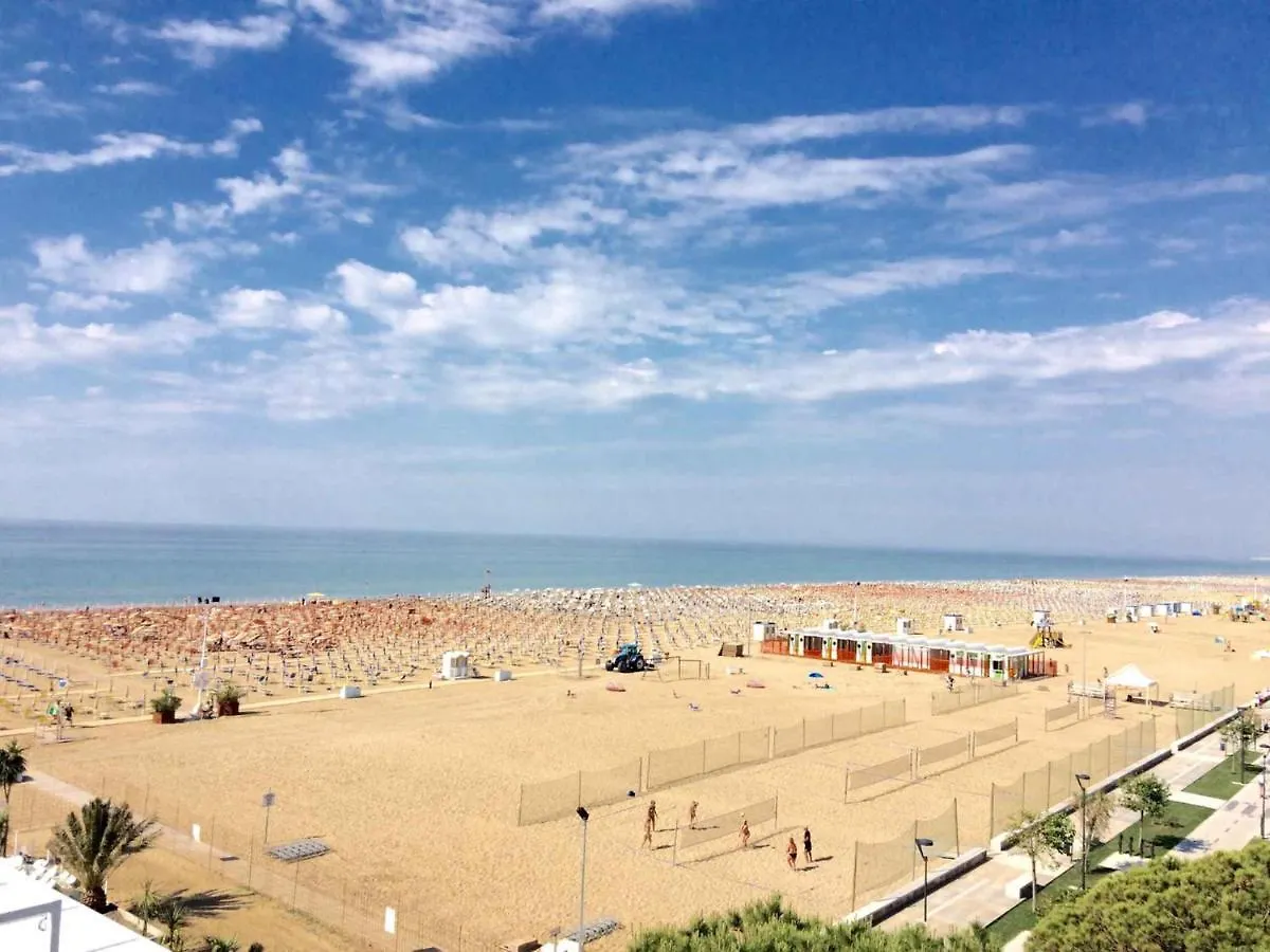 Apartment In Bibione 42846