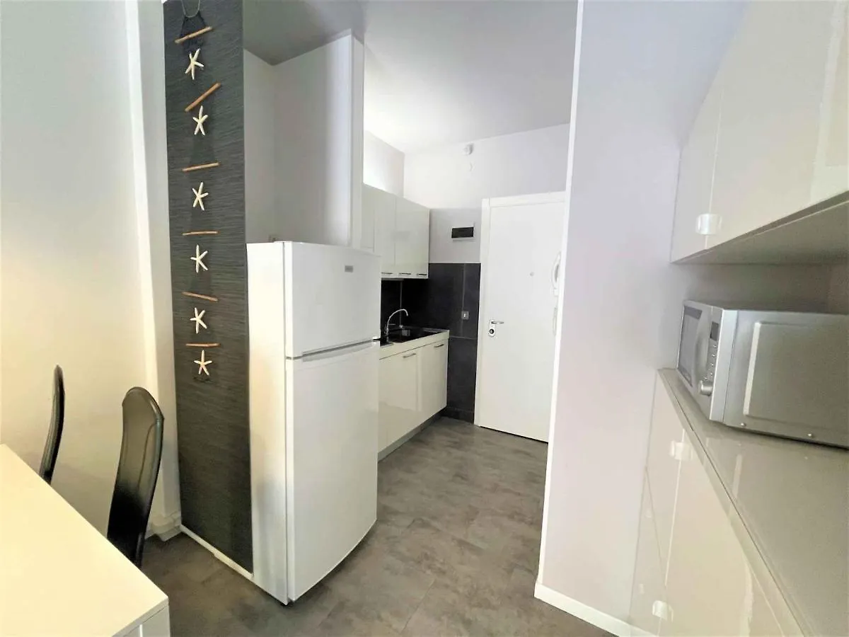 Apartment In Bibione 42846 Itália