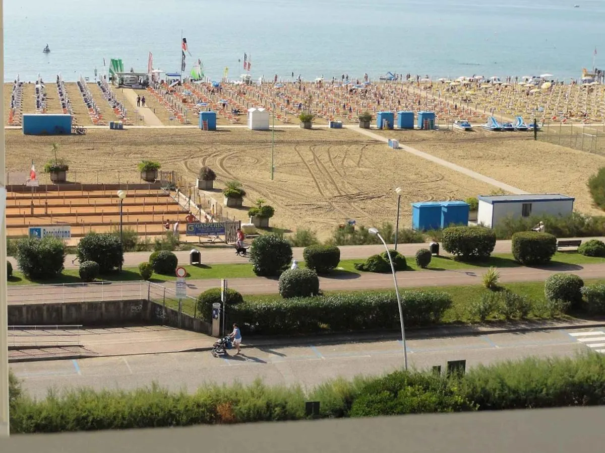 Apartment In Bibione 42846